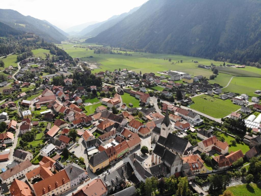 Gasthof Oberer Braeuer Oberwoelz Stadt Dış mekan fotoğraf